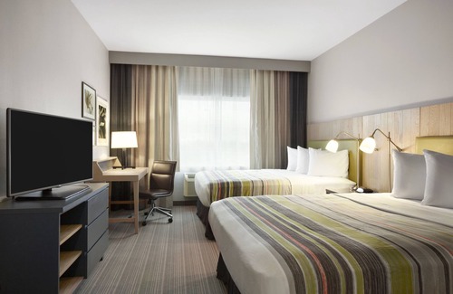Asheville Hotel | Country Inn & Suites by Radisson Asheville River Arts District