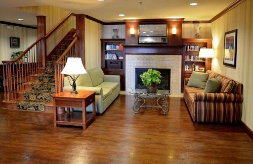 Cedar Bluff Hotel | Country Inn & Suites by Radisson, Knoxville at Cedar Bluff, TN