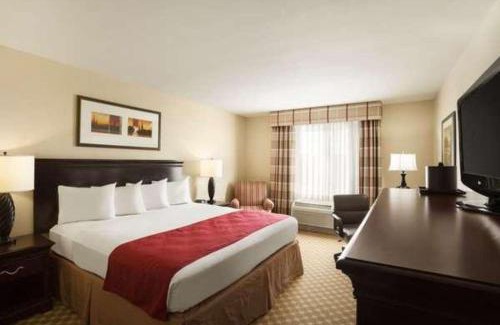 Cedar Bluff Hotel | Country Inn & Suites by Radisson, Knoxville at Cedar Bluff, TN
