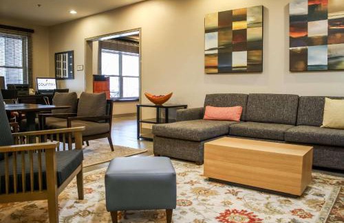 Sterling Hotel | Country Inn & Suites by Radisson, Washington Dulles International Airport, VA