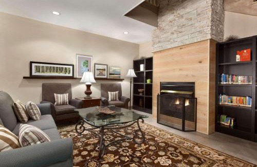 Dalton Hotel | Country Inn & Suites by Radisson, Dalton, GA