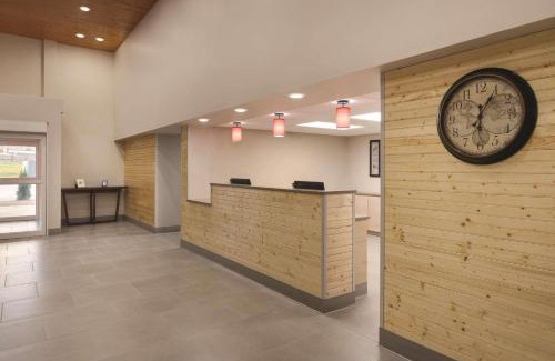 Macon Hotel | Country Inn & Suites by Radisson, Macon West, GA