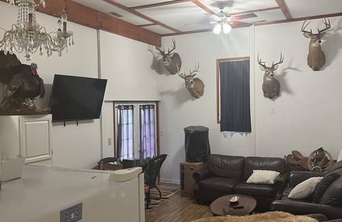 Kerr Apartment | Country Retreat