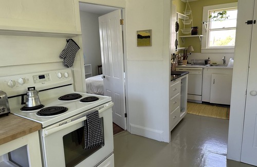 Thomaston Other | Country setting near town center and all the amenities of mid coast Maine
