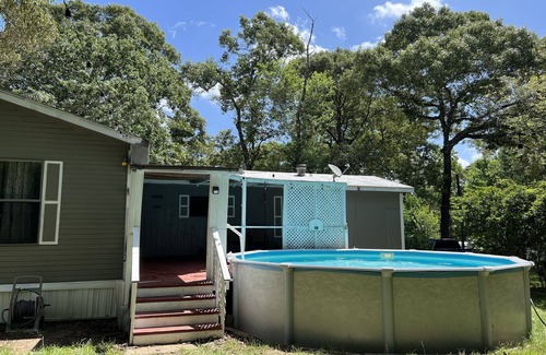 Magnolia House | Country style - Entire home in Magnolia with pool