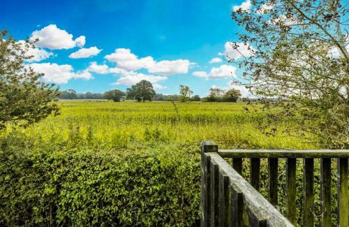 Norwich House | Countryside Retreat