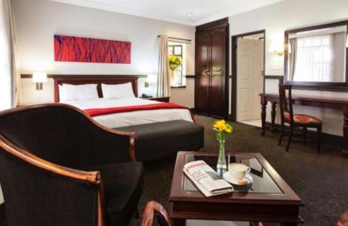 Arcadia Hotel | Court Classique Suite Hotel