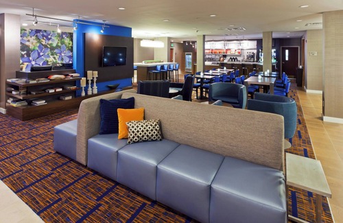 Longmont Hotel | Courtyard by Marriott Boulder Longmont