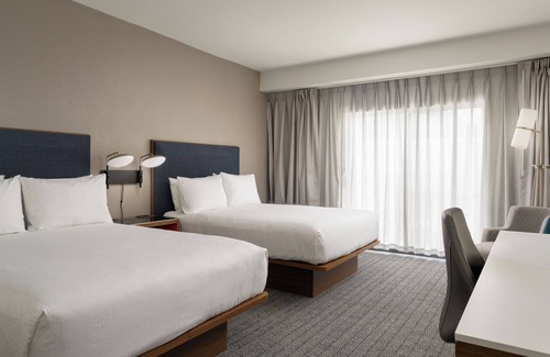 Brunswick Hotel | Courtyard by Marriott Brunswick