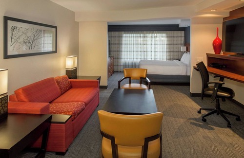 Amherst Hotel | Courtyard by Marriott Buffalo Amherst/University