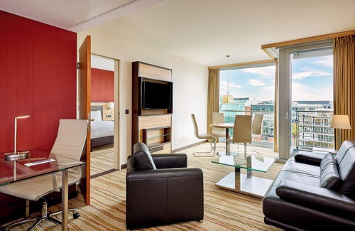 Hafen Hotel | Courtyard by Marriott Düsseldorf Hafen