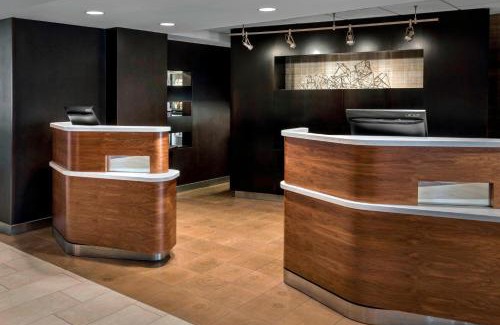 Newport Hotel | Courtyard By Marriott Jersey City Newport