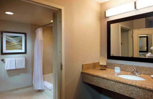 Jackson Hotel | Courtyard by Marriott Jackson