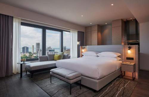 Downtown George Town Hotel | Courtyard by Marriott Penang