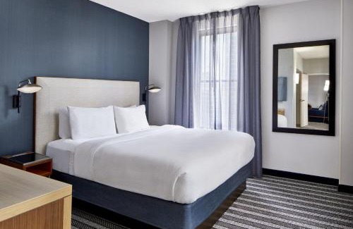 Downtown Nashville Hotel | Courtyard by Marriott Nashville Downtown