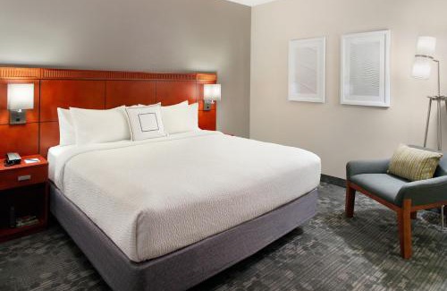 Donelson Hotel | Courtyard by Marriott Nashville Airport