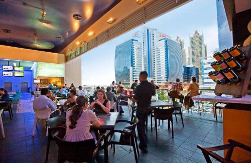 Panama City Hotel | Courtyard by Marriott Panama Multiplaza Mall