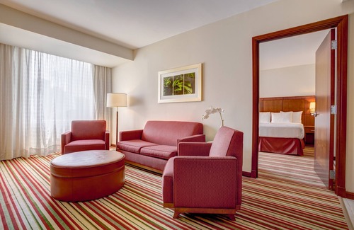 Panama City Hotel | Courtyard by Marriott Panama Multiplaza Mall