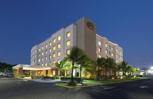 Cerro Viento Hotel | Courtyard by Marriott Panama Metromall