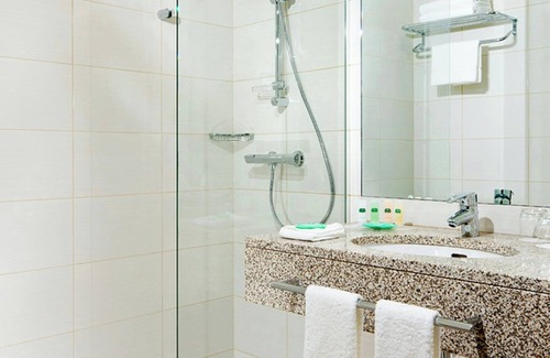 Arcueil Hotel | Courtyard by Marriott Paris Arcueil