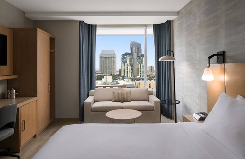 Downtown San Diego Hotel | Courtyard by Marriott San Diego Gaslamp/Convention Center
