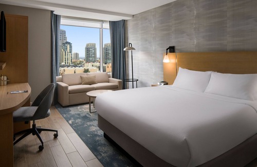 Downtown San Diego Hotel | Courtyard by Marriott San Diego Gaslamp/Convention Center