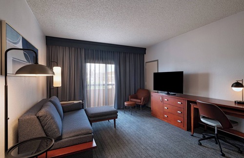 North San Antonio - SAT Hotel | Courtyard by Marriott San Antonio Airport