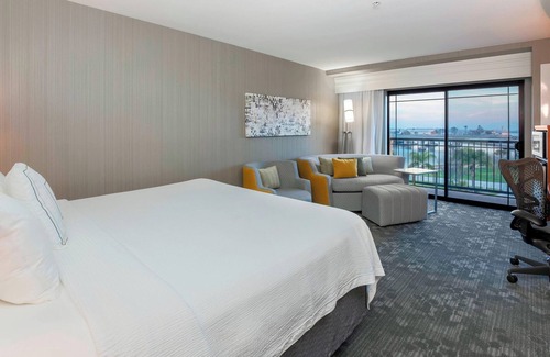 Naval Training Center Hotel | Courtyard by Marriott San Diego Airport/Liberty Station
