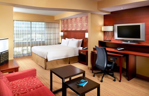 Clarksville Hotel | Courtyard by Marriott Clarksville