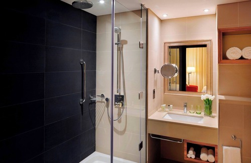 Al Danah Hotel | Courtyard by Marriott World Trade Center Abu Dhabi