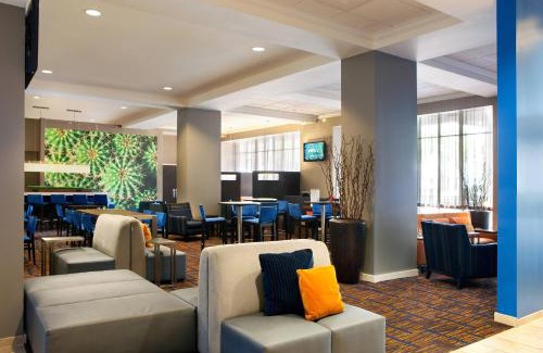 Downtown Houston Hotel | Courtyard Houston Downtown Convention Center