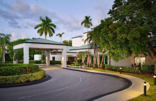 Doral Hotel | Courtyard Miami Airport West Doral