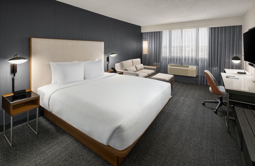 New Haven Hotel | Courtyard New Haven at Yale
