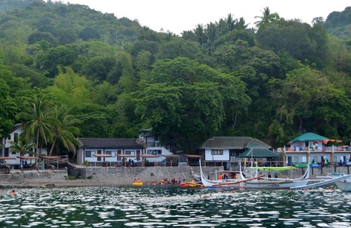 Bauan Bed & Breakfast | Cove 88 Dive Resort