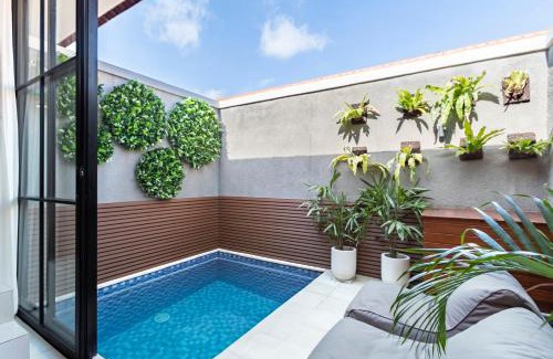 Sunset Road Apartment | Cove Anantaha Loft & Villa