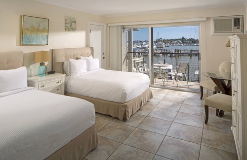 Old Naples Hotel | Cove Inn on Naples Bay