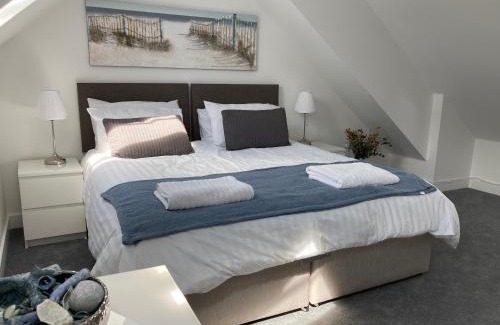 Cowes House | Cowes Town House