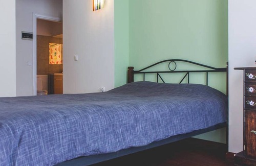 Athens Apartment | Coziest apt, 5' to Central Metro Station!