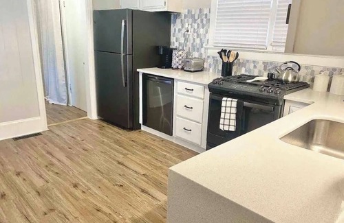 Historical Old New Castle Apartment | Cozy 1-bedroom apartment in nice New Castle with WiFi, AC