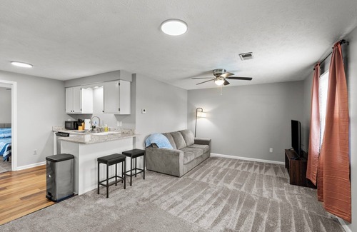 Richmond Apartment | Cozy 1-bedroom apartment in charming Richmond close to EKU, free WiFi