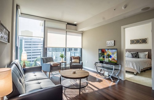 Buckhead Apartment | Cozy 1-bedroom apartment in awesome Atlanta with AC, WiFi, fitness room