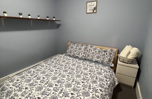 New Westminster Apartment | Cozy 1-Bedroom in the heart of New Westminster