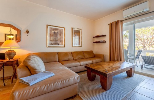 Vale do Lobo Apartment | Cozy 2 BDR W/Balcony in Vale do Lobo by LovelyStay