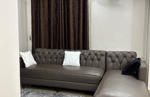 Ubungo Apartment | Cozy 2-bedroom apartment with AC, WiFi in awesome Dar es Salaam
