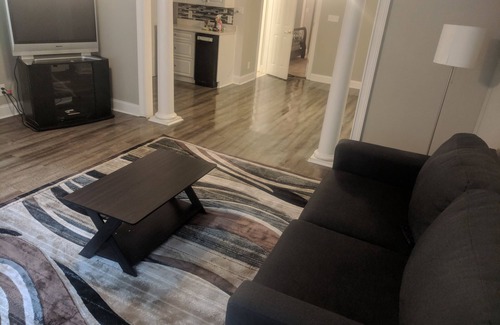 Newnan Apartment | Cozy 2 bedroom basement apartment
