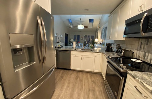 Vass Condo | Cozy 2-Bedroom Condo, Enclosed Patio/Queen Sleeper sofa, Sleeps 8