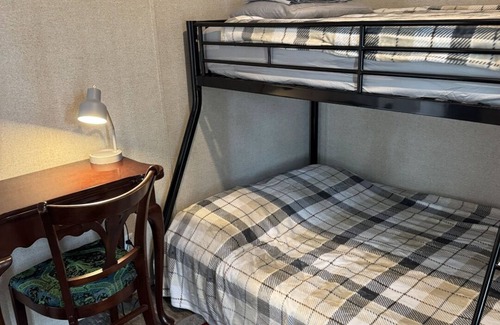Nokomis House | Cozy 2-bedroom mobile home in marvelous Nokomis with WiFi, AC