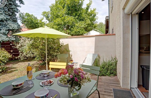 Saint-Galmier Cottage | Cozy 2-BR Home with Terraces, Garden, and Modern Amenities in Saint-Galmier