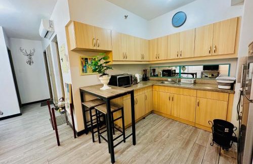 Bacoor City Apartment | Cozy 2-BR Perfect for Families and Friends