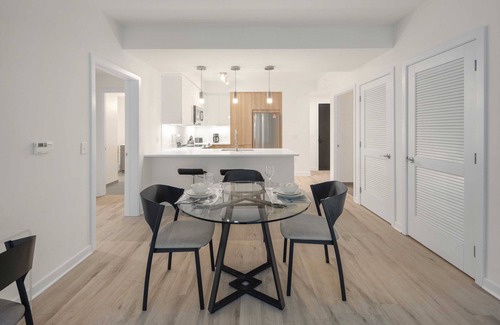 NoMa Hotel | Cozy 2BR nr Metro | Keyless Entry, 24hr Concierge & Gym